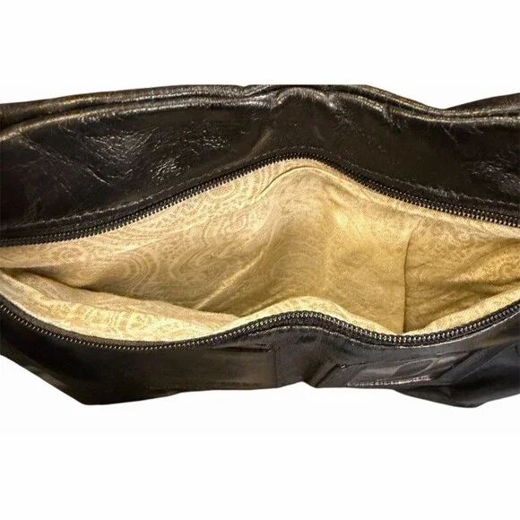 HOBO Black Leather International Lauren Clutch Wallet - Picture 6 of 6